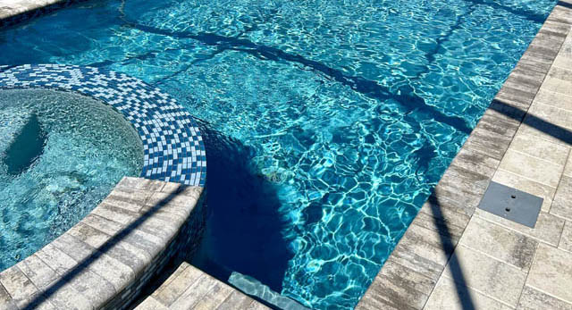 Sarasota pool cleaning services